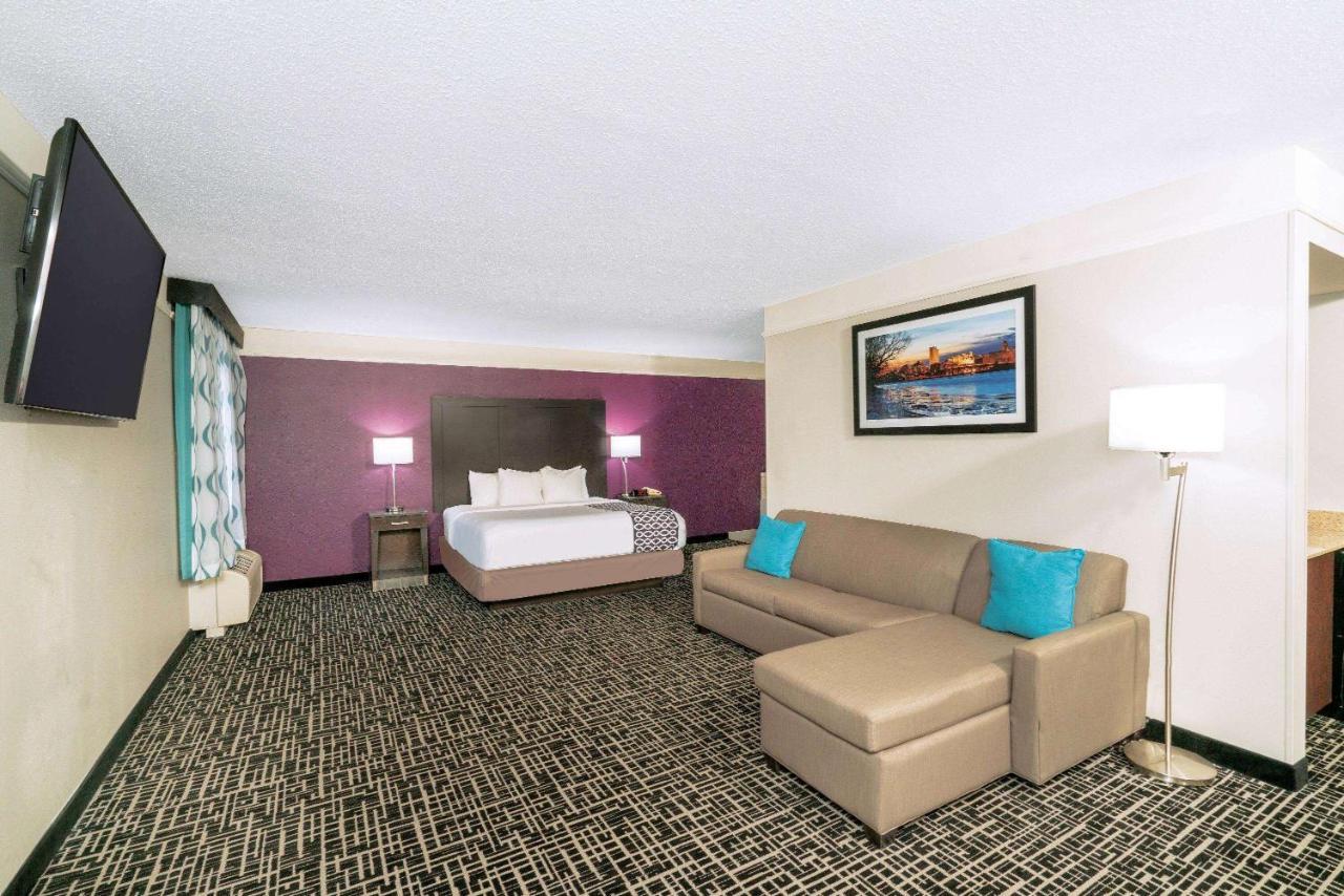 La Quinta By Wyndham Latham Albany Airport Hotel Екстериор снимка