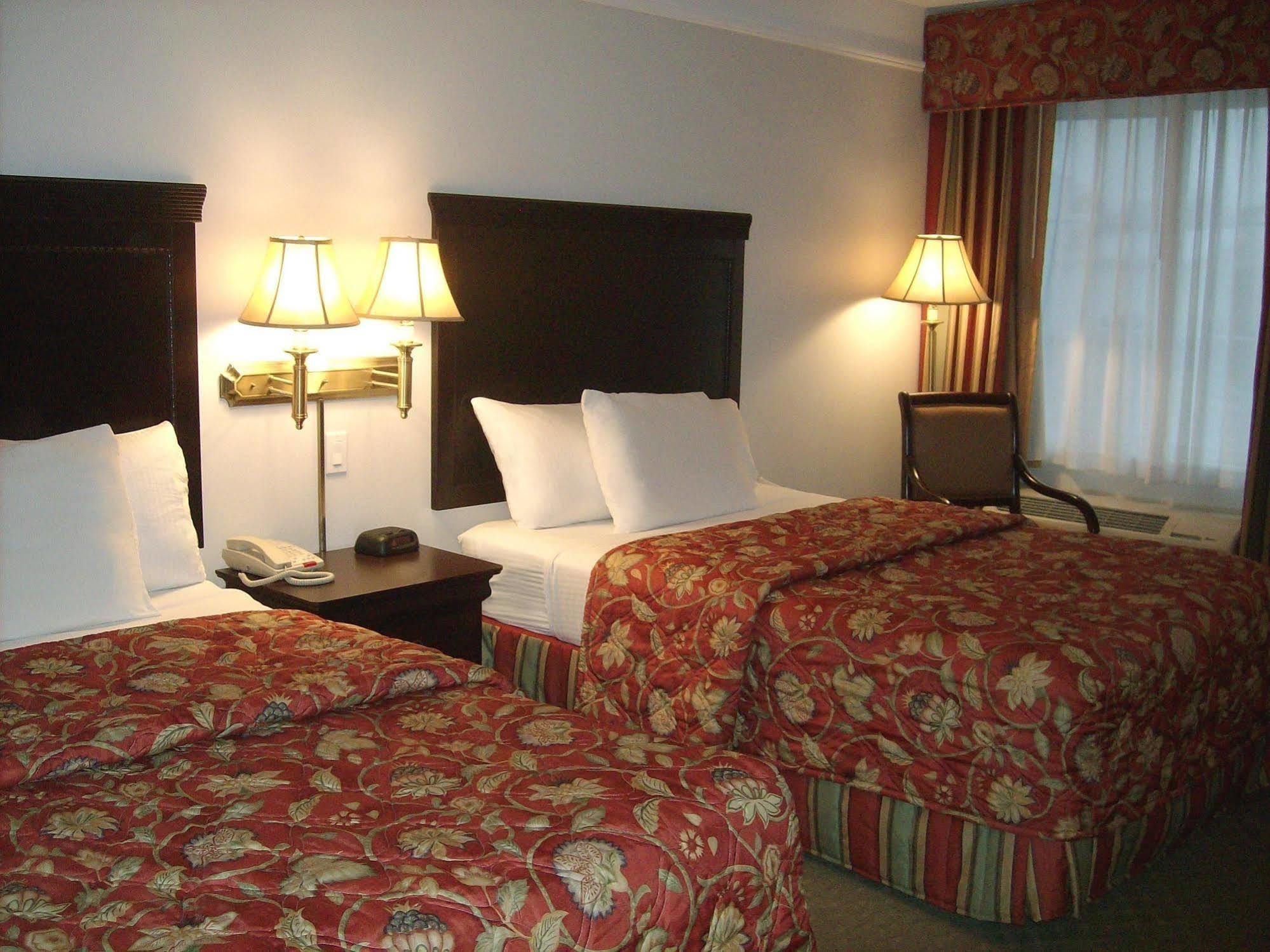 La Quinta By Wyndham Latham Albany Airport Hotel Екстериор снимка