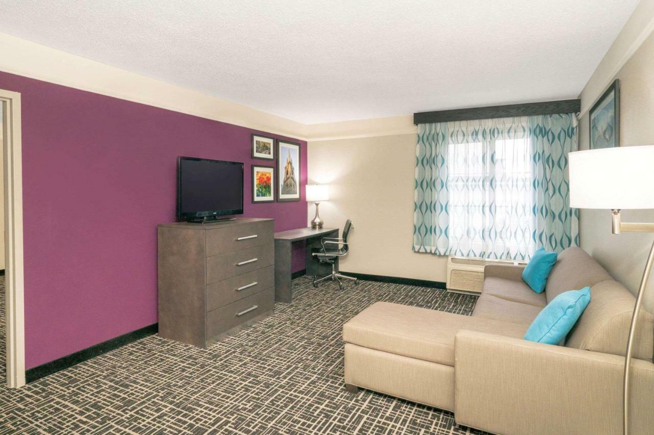 La Quinta By Wyndham Latham Albany Airport Hotel Екстериор снимка